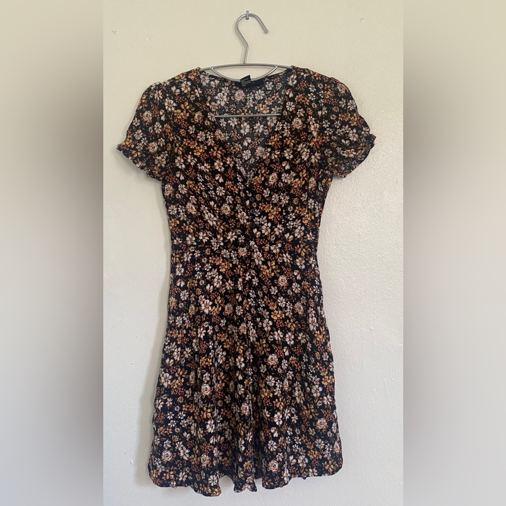 Forever 21 Floral Print Dress